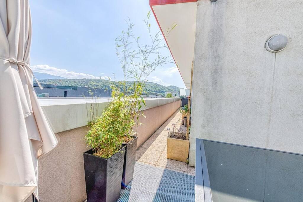 Standing, Balcon Avec Vue, Clim, Tt Equipe Confort Échirolles Extérieur photo